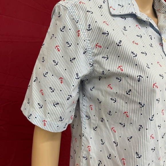 Tommy Hilfiger Nautical anchor button down top boys size large 16/18 - Picture 3 of 5